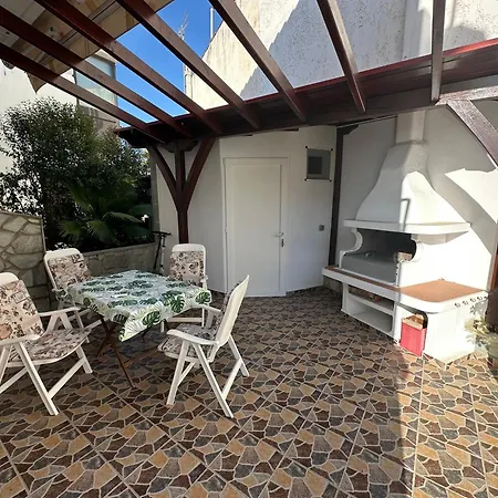 Holiday home Beachfront Vacation Anastassia Nikiti (Sithonia)