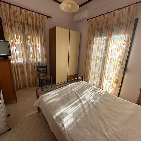 Beachfront Vacation Anastassia Holiday home Nikiti (Sithonia)