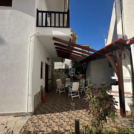 Beachfront Vacation Anastassia Nikiti (Sithonia)